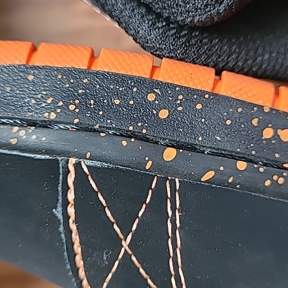 Skateboard sneakers new without tags,never been worn - Picture 7 of 10